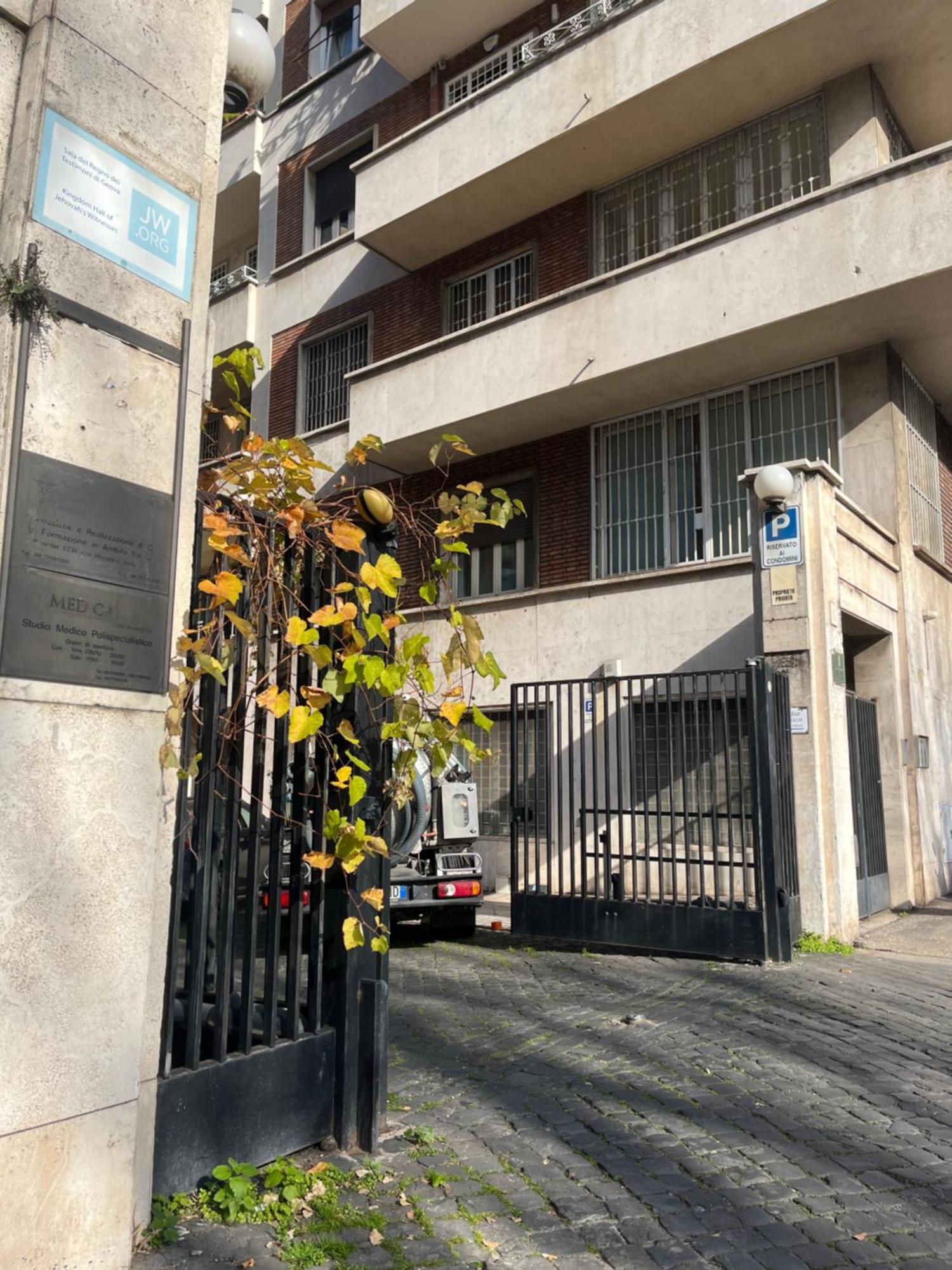 Monti Deluxe Apartment — Photos 1